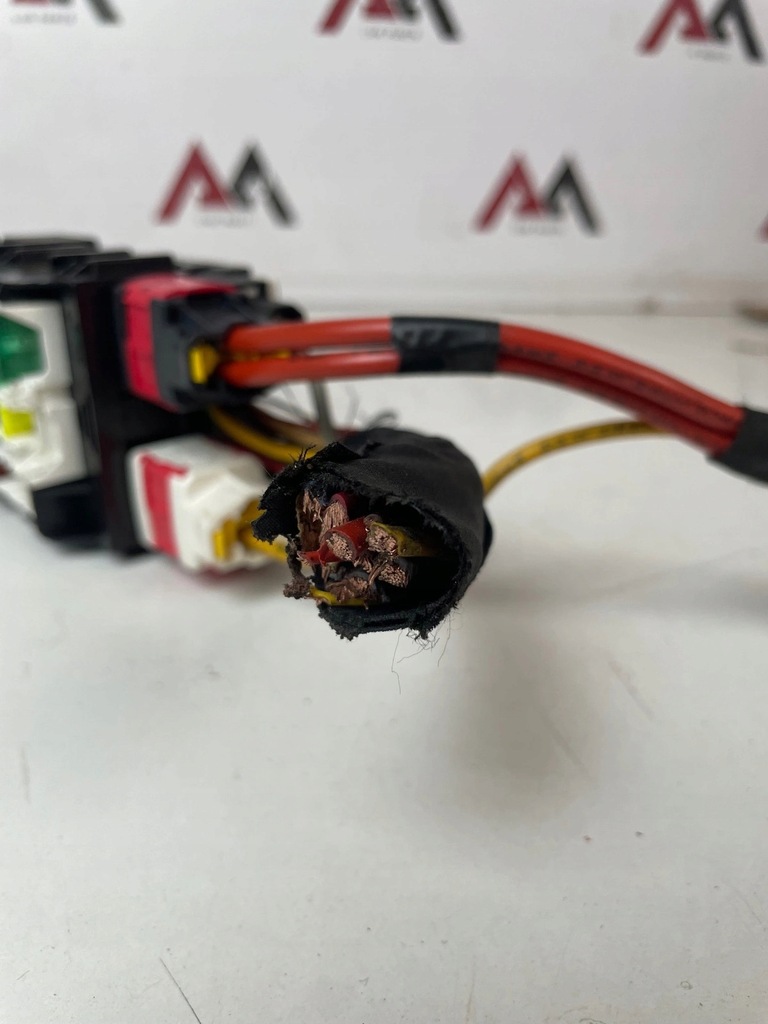 фото №7, Коробка предохранителей bsi citroen c4 ii b7