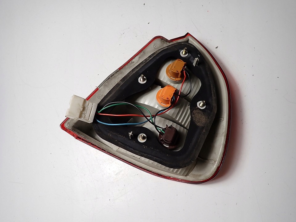 фото №9, Лампа задняя левая mitsubishi carisma 5d 2000r 189