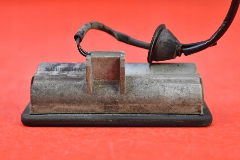фото №5, Ручка кнопка крышки задняя задний 3m51-18b514-ac ford focus c-max 1 i 03-10