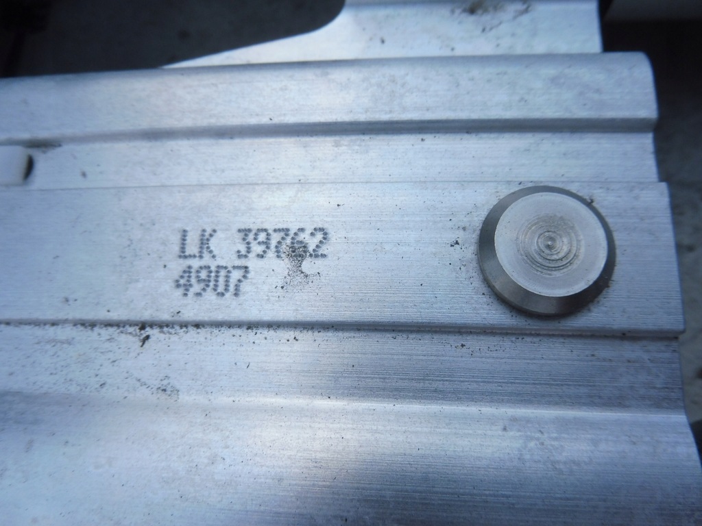 фото №7, Peugeot 307 cc 2.0 подголовник с механизм