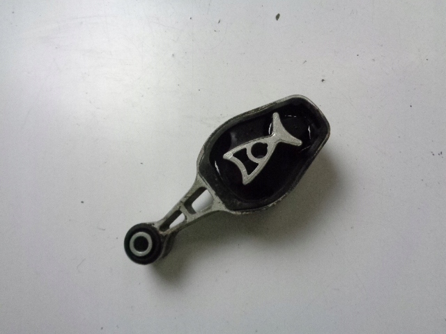 фото №1, Подушка коробки peugeot 208 i 1.2 vti 2014 rok