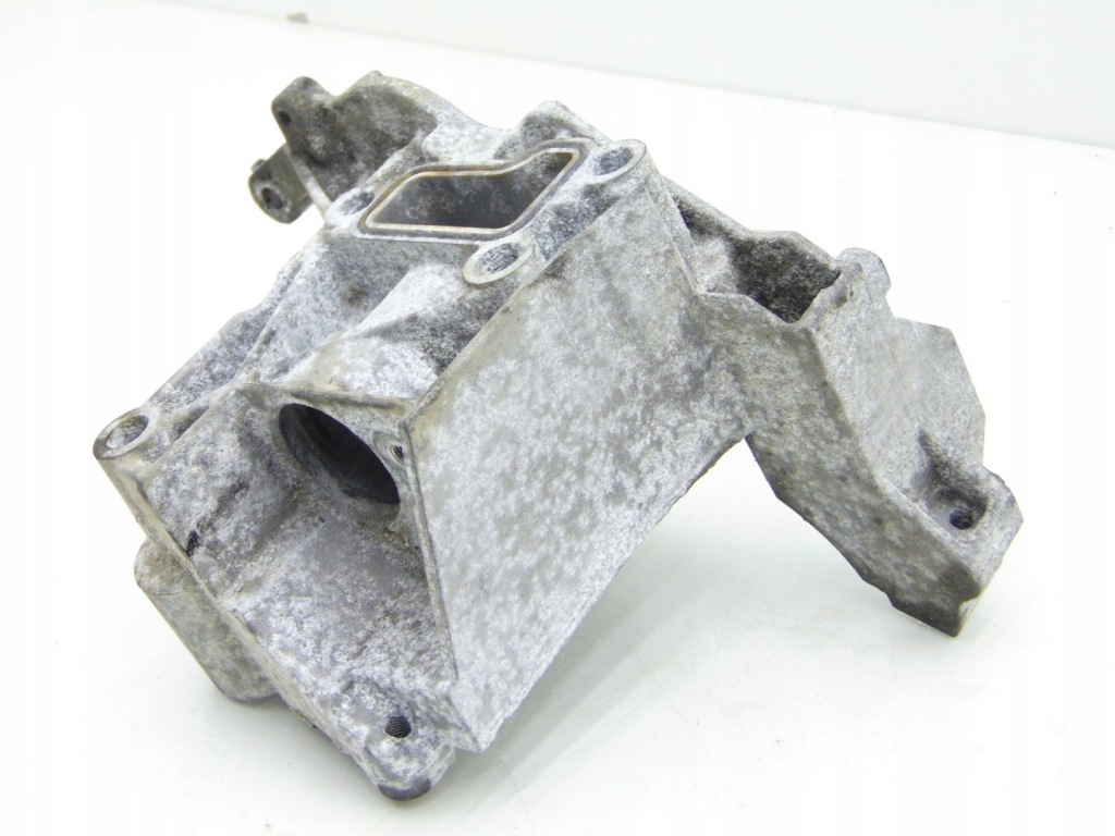 Кронштейн генератора audi a5 a4 b8 3.0 tdi 059145169ac Ціна