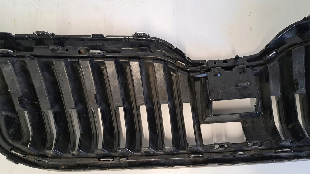 фото №13, Решётка радиатора skoda superb 3 iii 3v0 15-