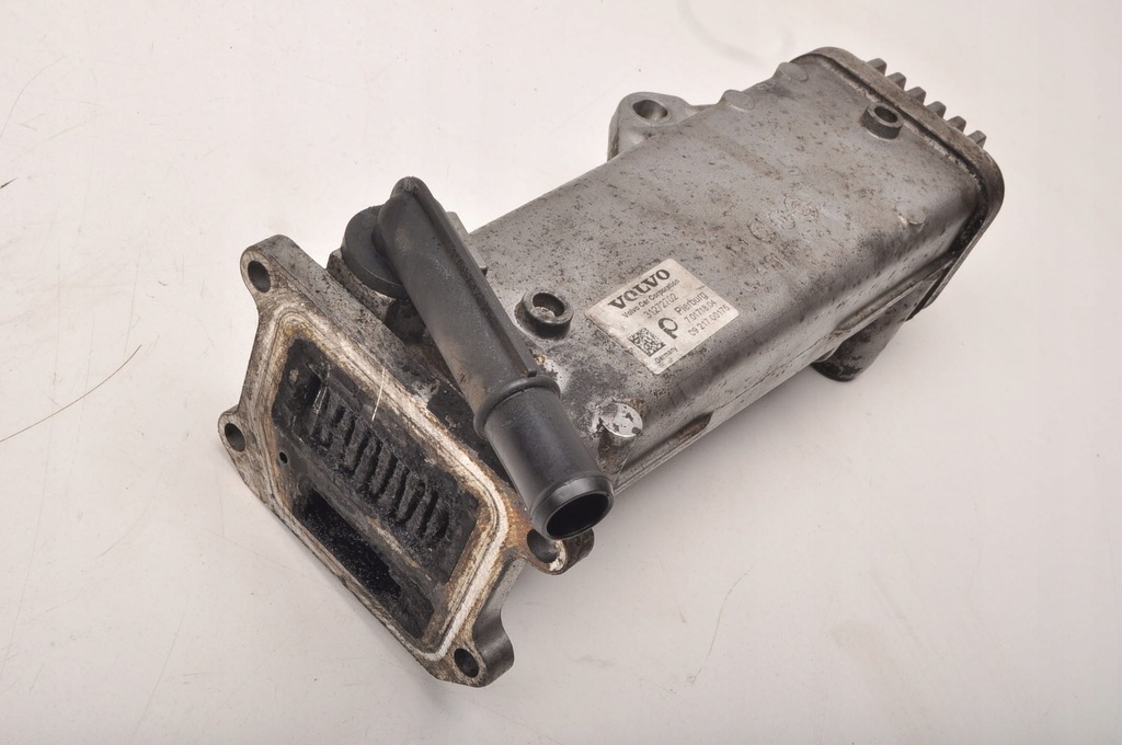 фото №6, Xc60 v60 xc70 s60 ii s80 ii v70 iii 2.4 d5 205km радиатор выхлопных газов 31272702