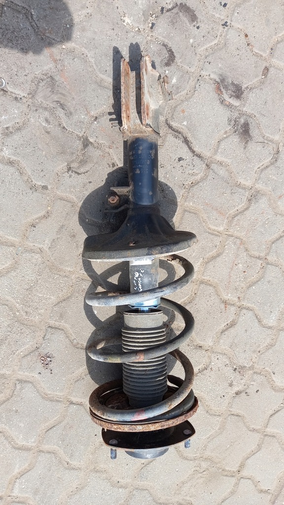 фото №1, Амортизатор левый перед hyundai santa fe 2.0d 01r