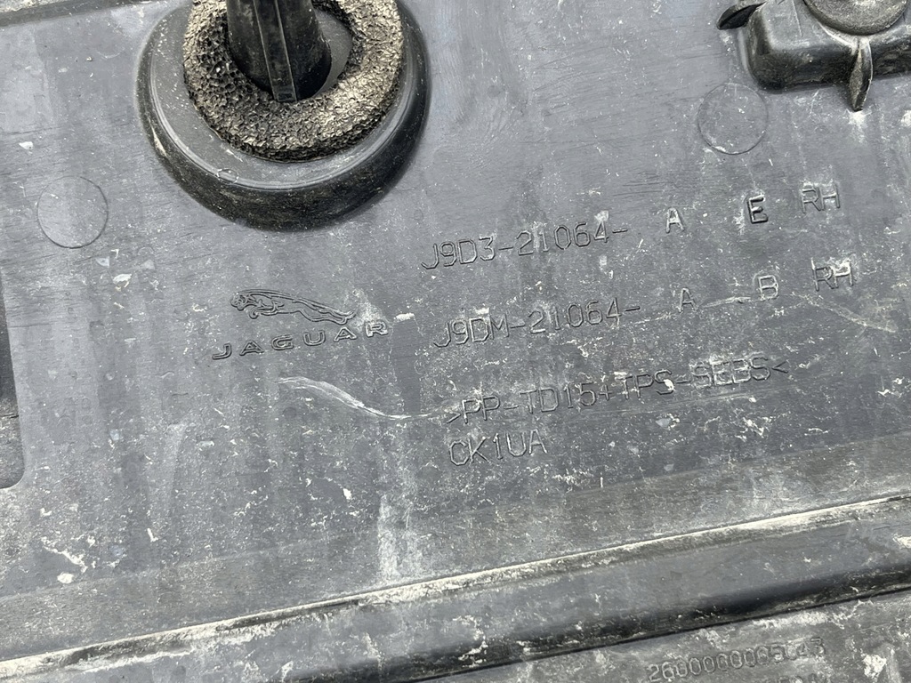 фото №11, Jaguar i-pace x590 молдинг двері правий перед j9d3-21064-a org fv 24h