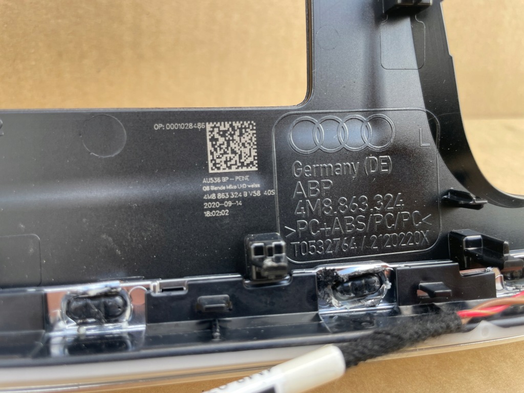 фото №6, Dekor рамка тунель audi q7 q8 lift 4m8863324b jak nowa оригінал