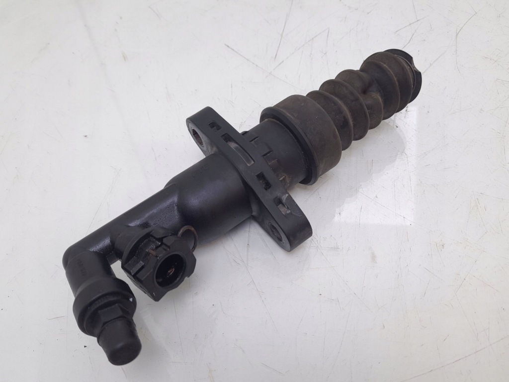 Купить 2004 mini one - cooper r50 - 53 насос сцепления kn2303241