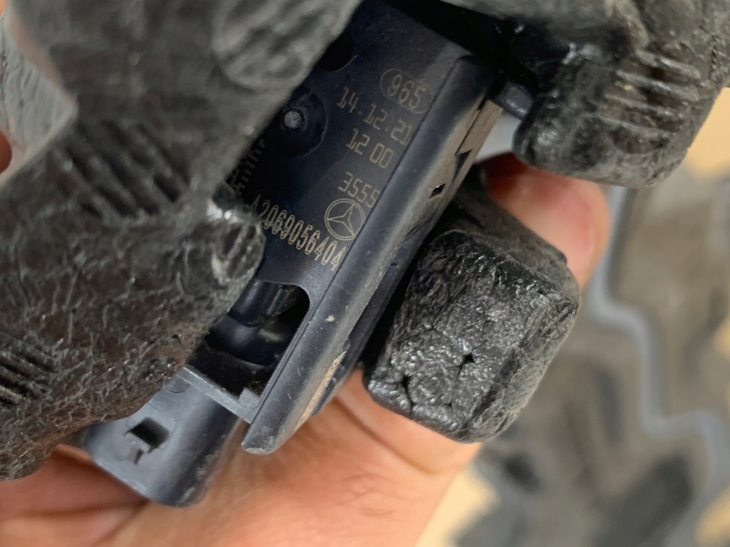 фото №9, Mercedes c w206 абсорбер датчик удара