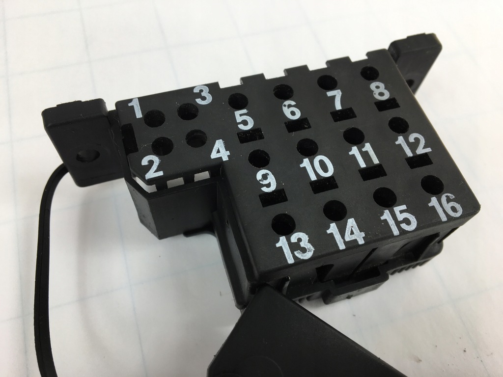 фото №5, З'єднувач port діагностичний mercedes w124 1295455540 1295450003