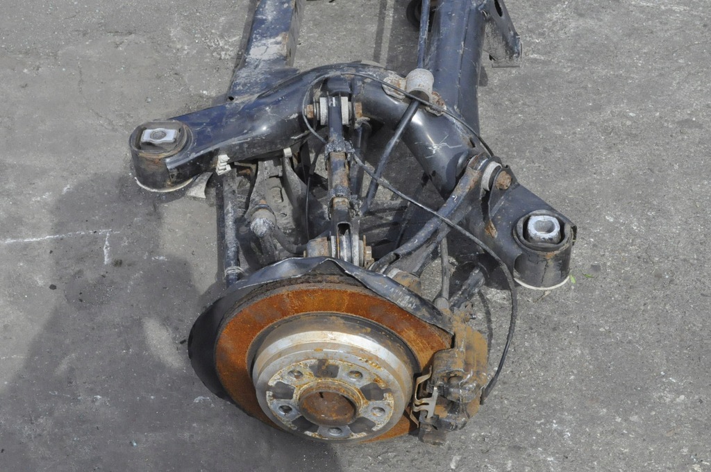 фото №4, Bmw f32 підвіска балка задня