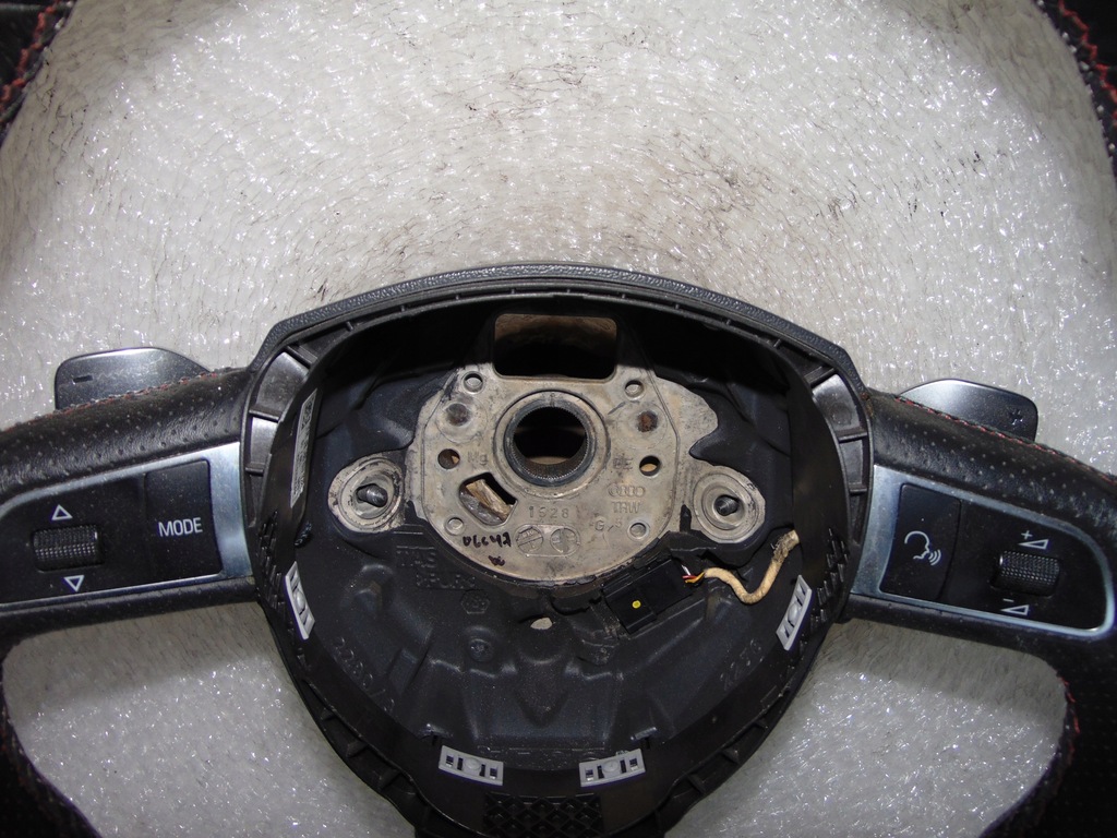 фото №6, Воздуховод bicepsy лепестки переключения f1 audi a4 b8 s4