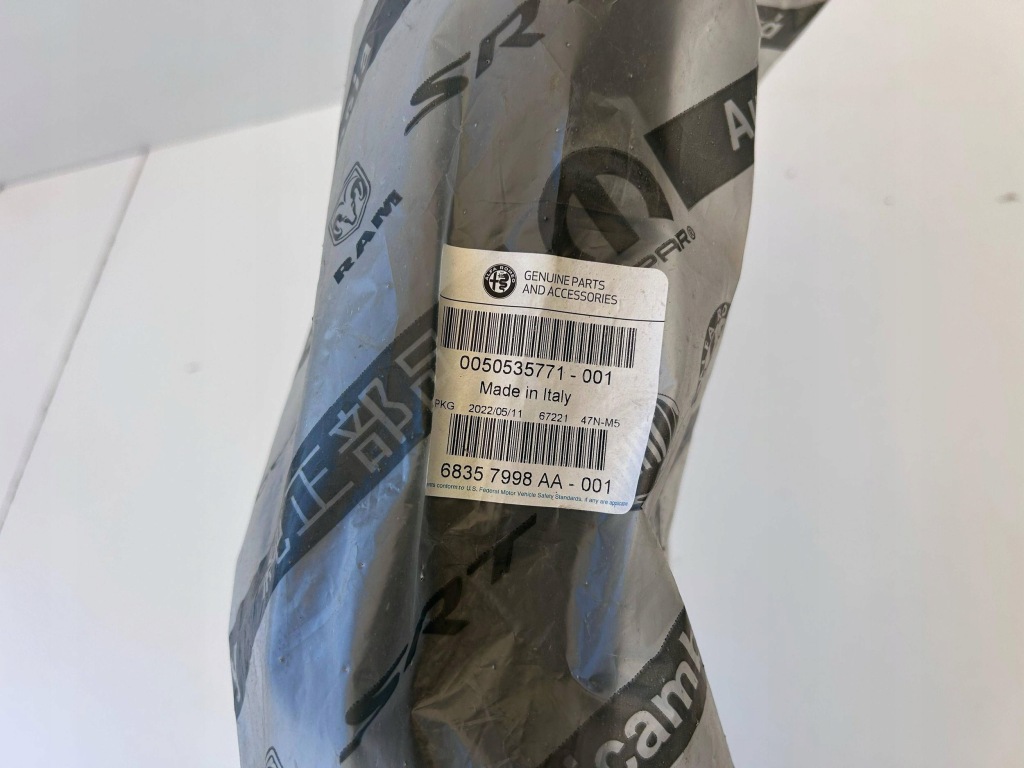 Alfa romeo stelvio абсорбер бампера перед 50535771 оригинал Доставка