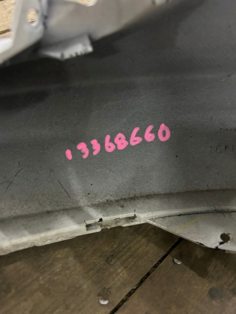 Бампер перед передній opel astra iv j рестайлінг  pdc омивачі Доставка