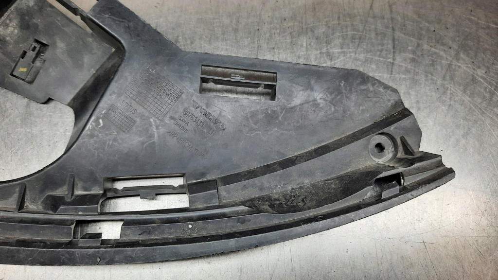 фото №8, Направляющая бампера левый перед 30763433 volvo xc60 i