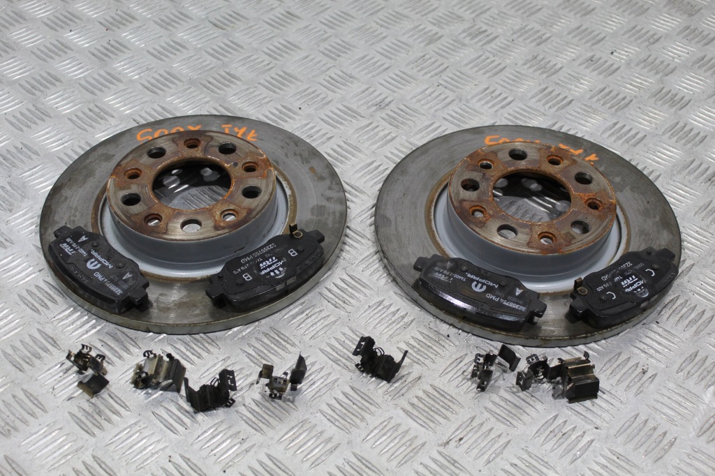 фото №1, Тормозные диски тормозные задняя fiat 500 x 500x sport lift