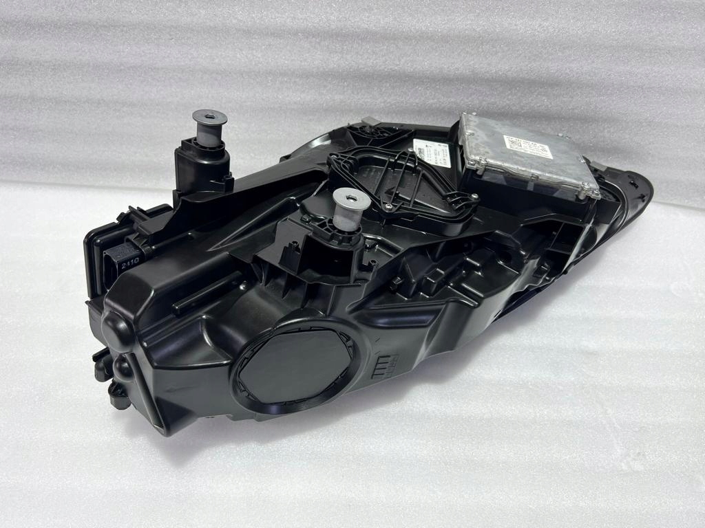 фото №13, Porsche cayenne 3 matrix лампа ліва права