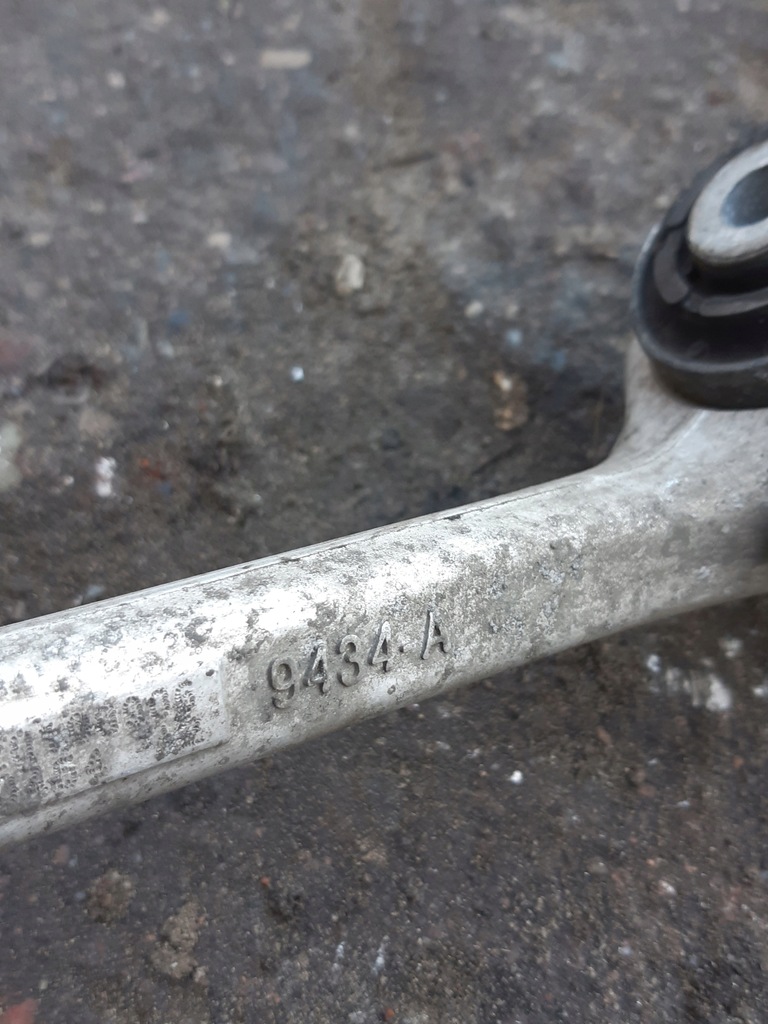 фото №6, Поворотный кулак левый перед jaguar xf 3.0d