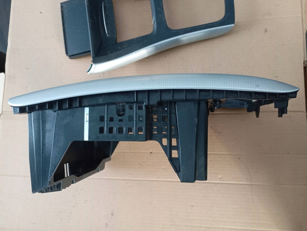 фото №7, Dekor рамка радіо тяга перемикання передач тунель mercedes w169