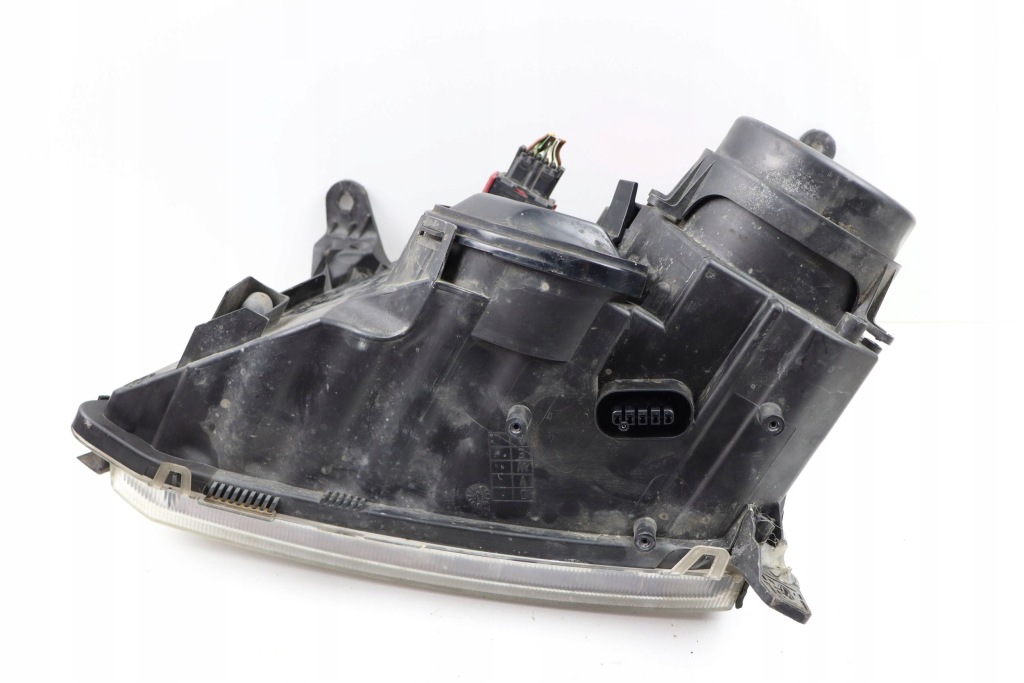 Opel signum лампа передня права перед європа ксенон 15588800 опис Зі Шроту