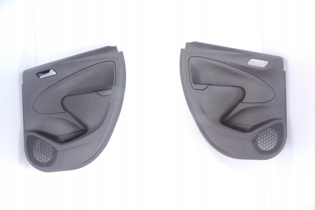 фото №1, Opel crossland x 2018 обшивка оббивка двері задня