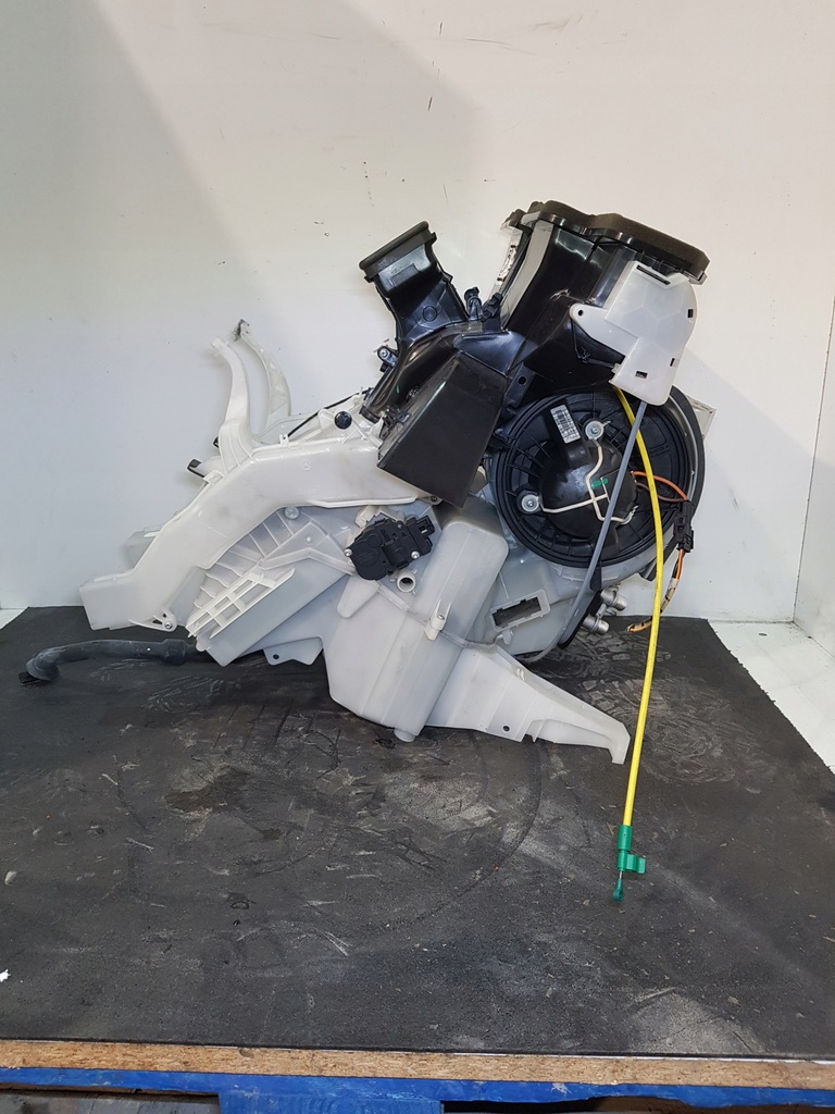 фото №7, Обігрівач комплектна mercedes w169 a1698200642