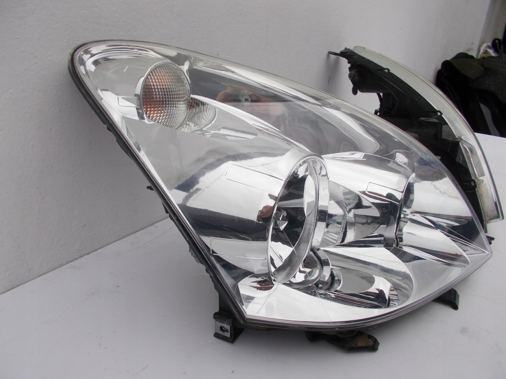 фото №8, Фара лампа toyota corolla verso ii 2 2004 - 2010 stanley europa