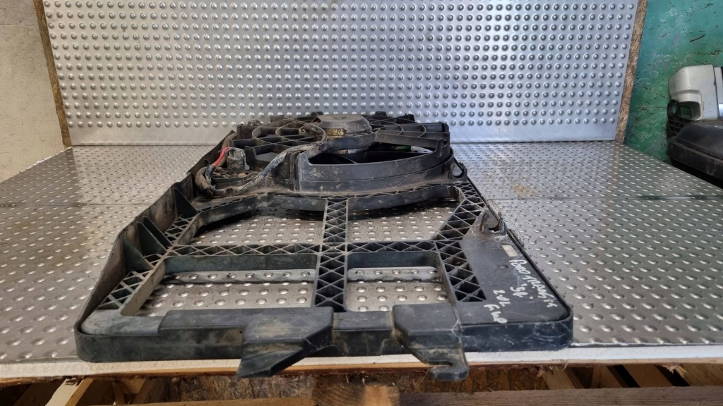 Вентилятор радиатора 1c158c607af ford transit mk6 2.0 d в Украине