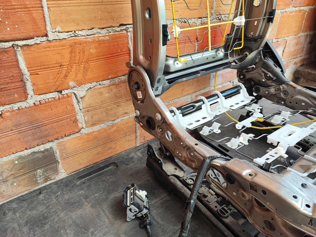 фото №12, Ford mondeo mk5 каркас сидіння лівий перед водія