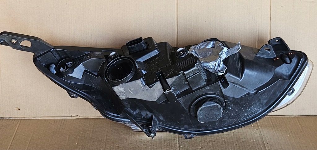 фото №10, Ford b-max b max лампа права lub ліва звичайна