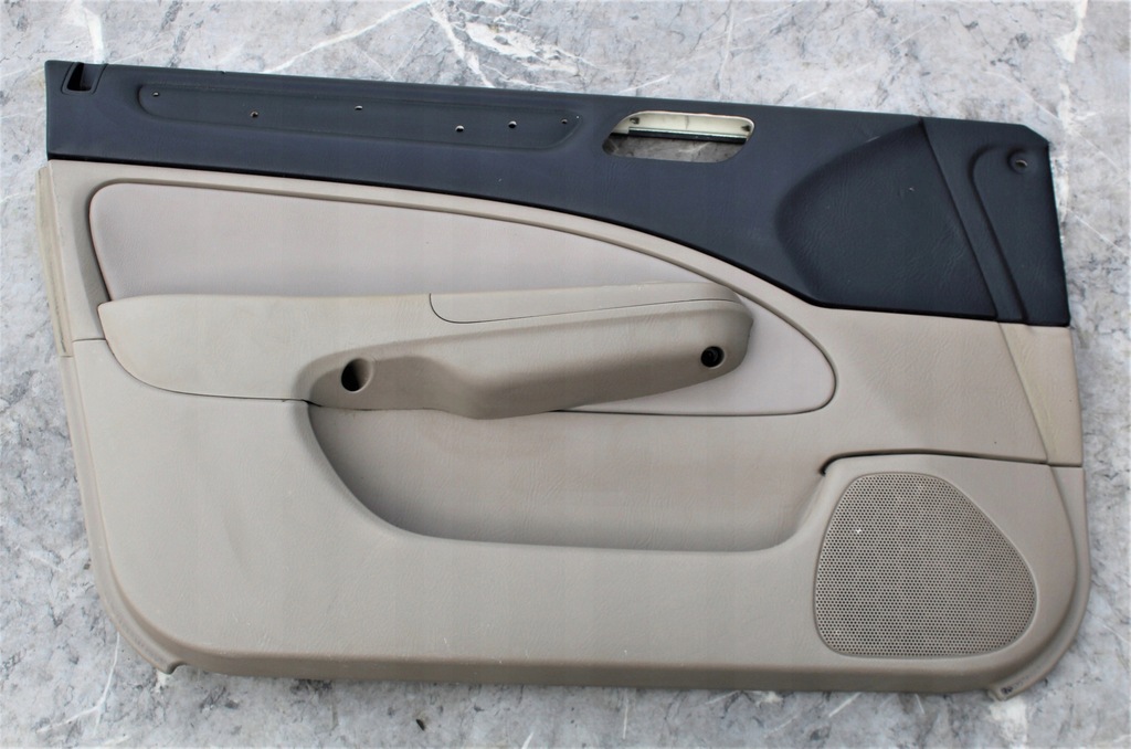 фото №1, Обшивка обивка дверь левый перед honda accord vi