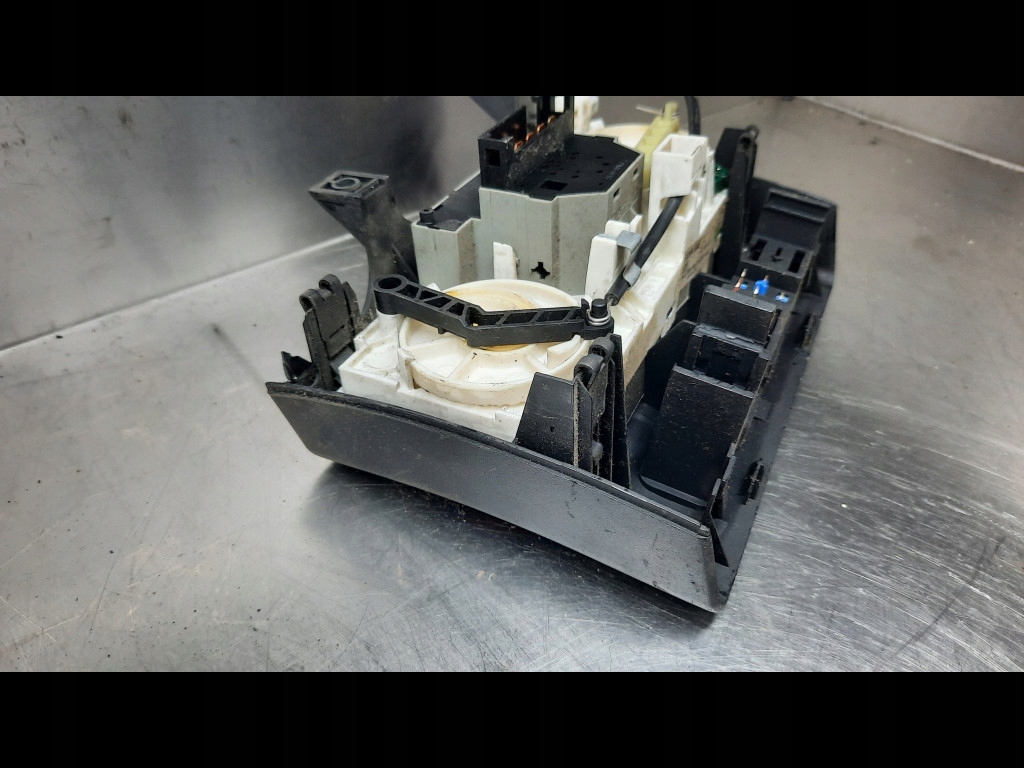 фото №5, Панель кондиціонера opel zafira a 1.8b 99r 90589777