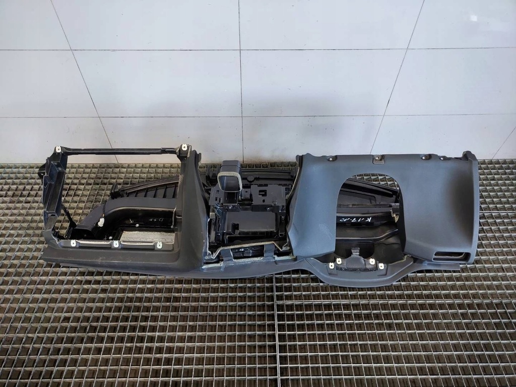 фото №7, Приборная панель приборная приборная панель europa volvo s60 iii v60 ii