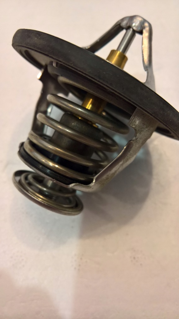 фото №6, Chrysler sebring dodge stratys avenger 2.0 2.4 2.5 3.0 термостат md194988