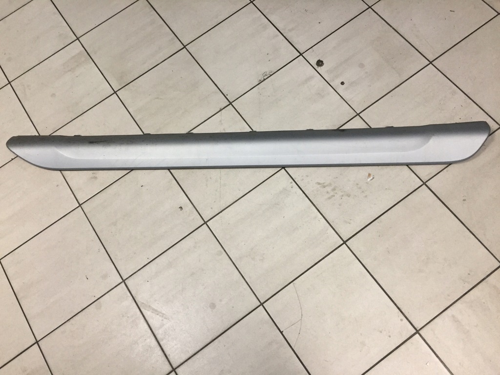 фото №1, Suzuki s-cross молдинг накладка поріг права