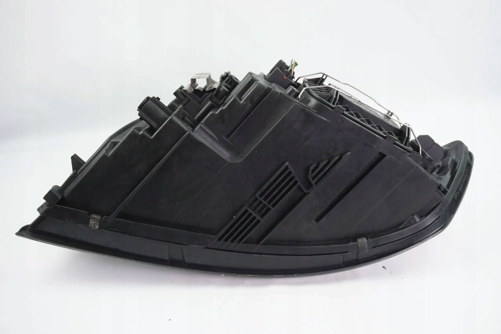 фото №11, Лампа передняя правая volvo s40 ii v50 lift 31265695