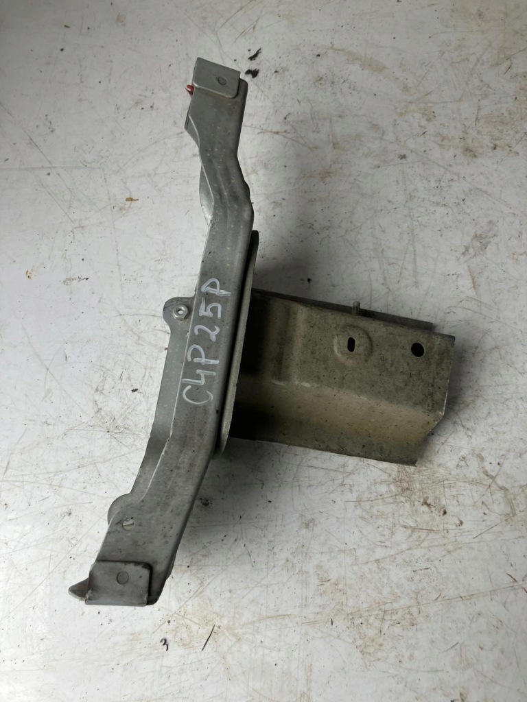 фото №1, Чверть лонжерон кронштейн поперечина передній правий перед c4 picasso ii #25