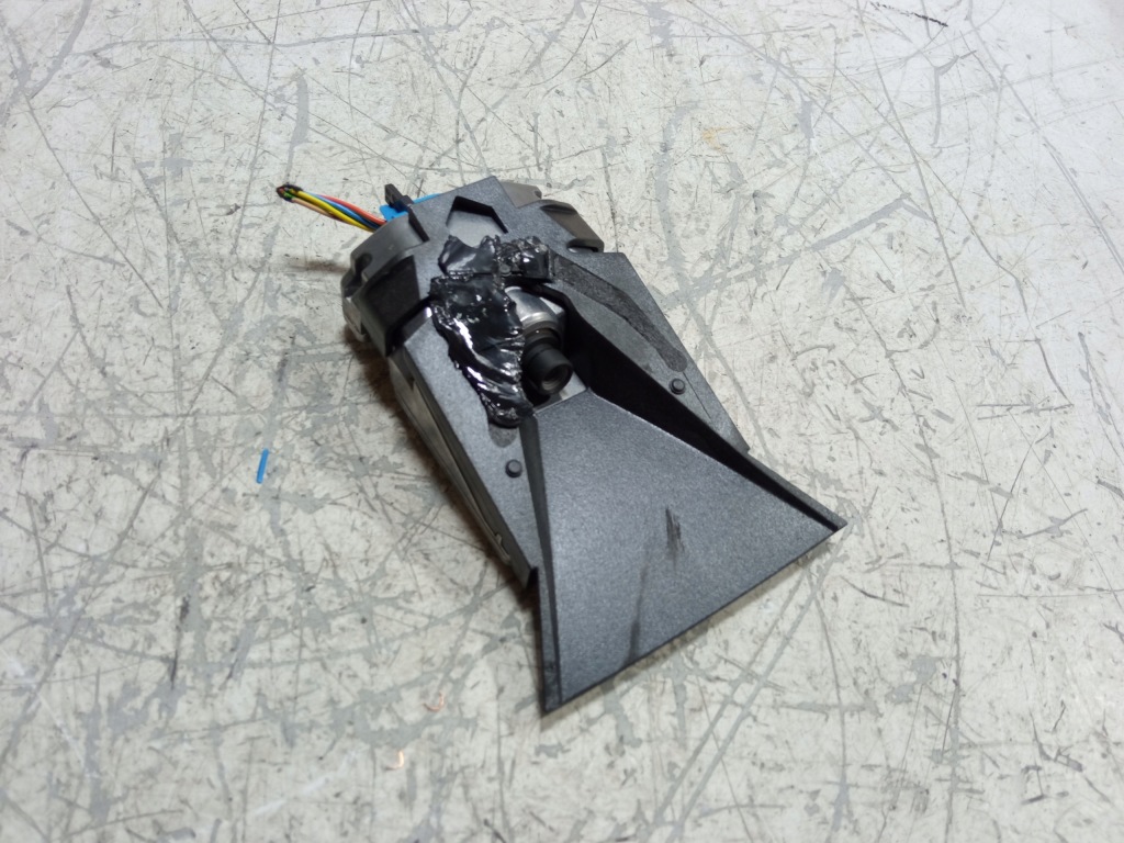 фото №3, Opel grandland камера скло перед датчик радар асистент поперечина 9851326280