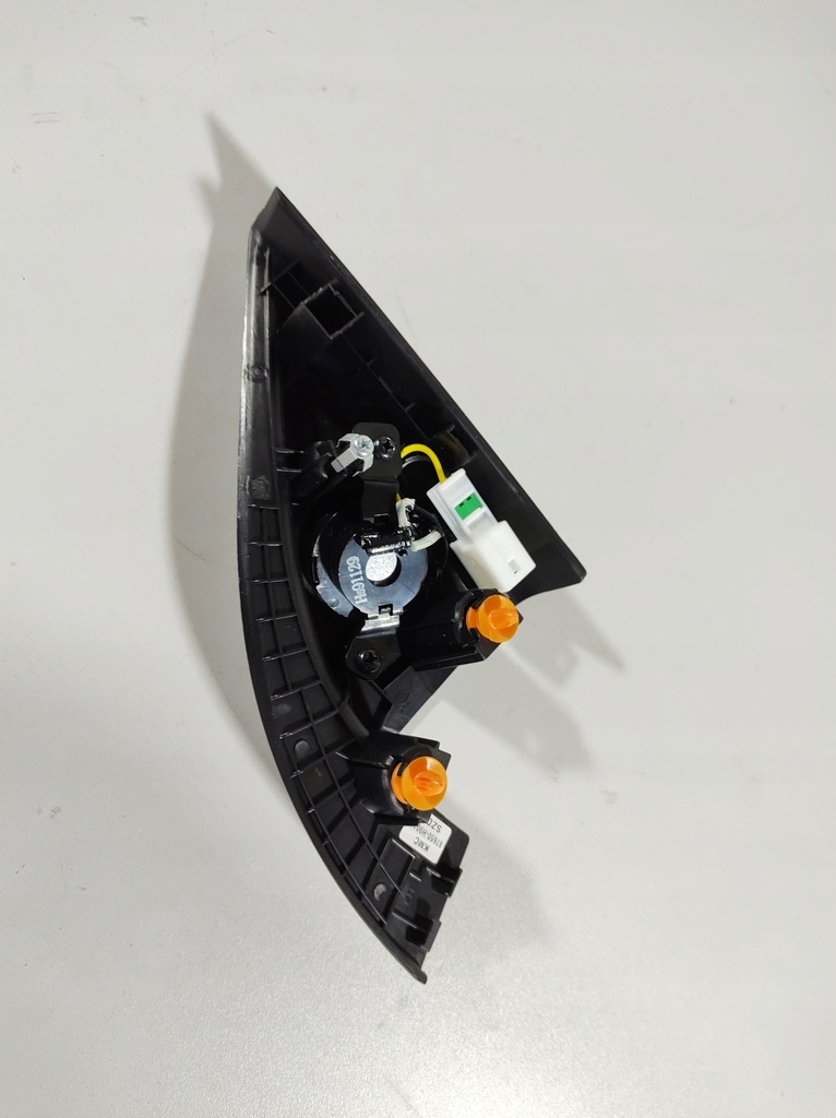 фото №9, Kia stonic 17- динамик треугольник защита левая