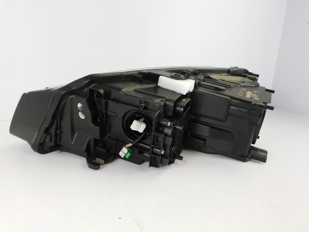 фото №14, Audi a8 d4 4h lift лампа права ксенон 4h0941044 4h0941006