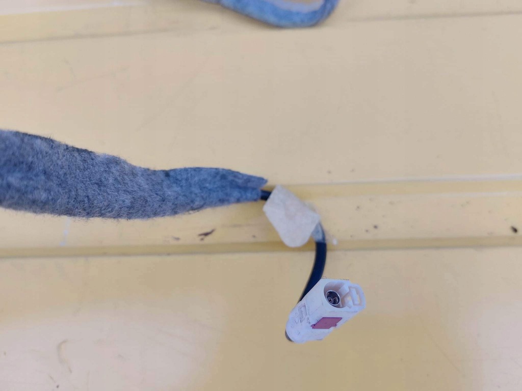 фото №4, Citroen c3 picasso шланг навигации радио 11r