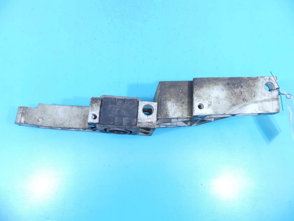 фото №5, Опора левая тяга подрамник porsche panamera i 970