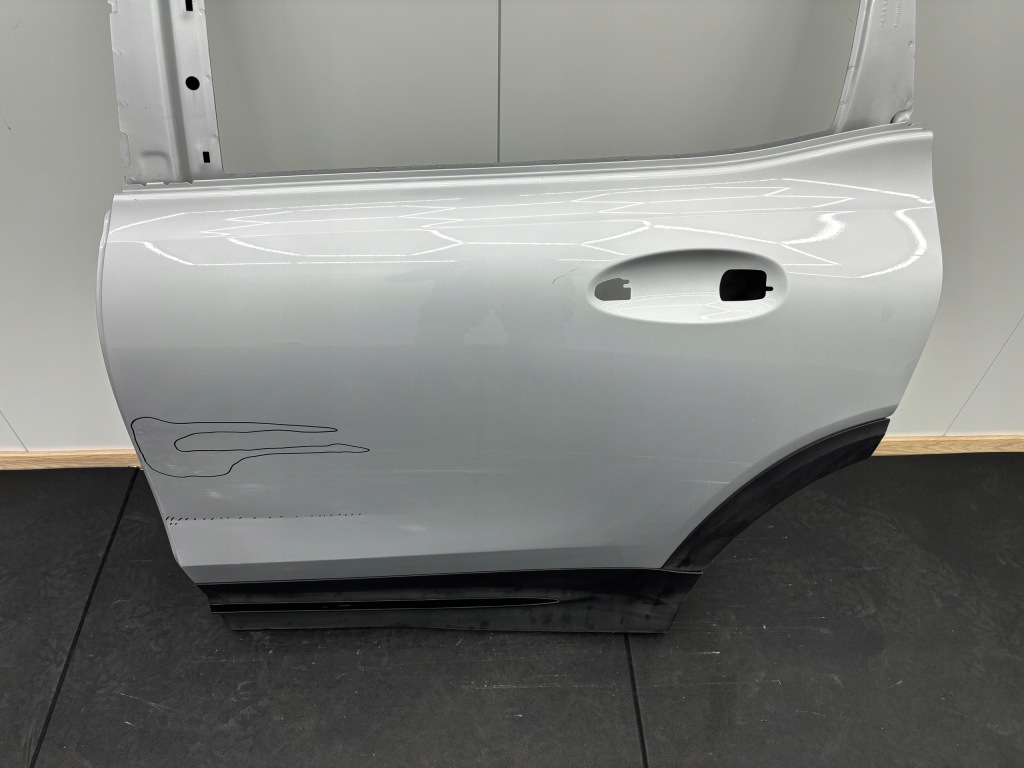 фото №3, Mercedes glb w247 двері ліва задні задня