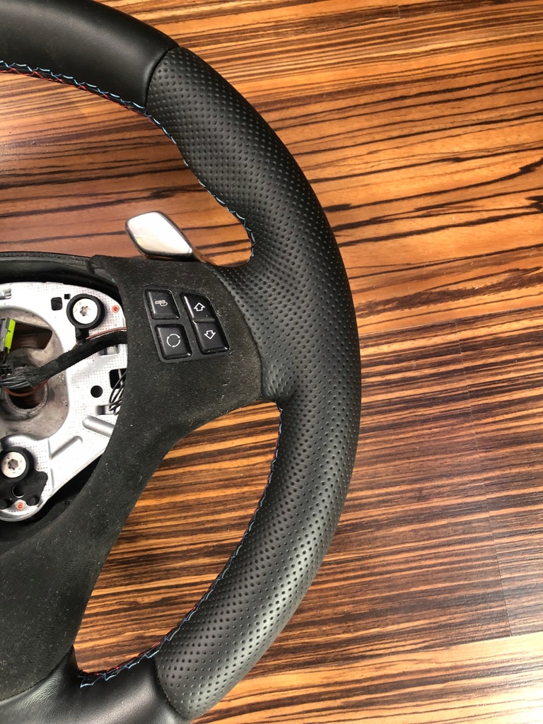 фото №3, Повітропровід m-power bmw e90 e93 пелюстки перемикання