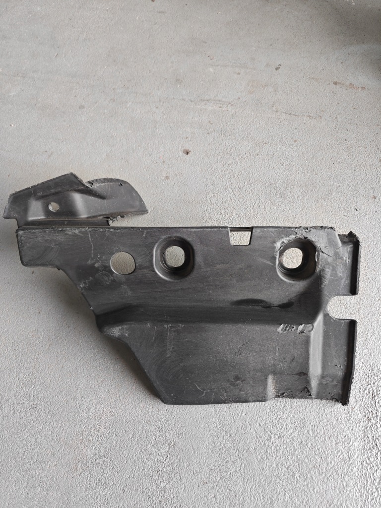 Купить Заглушка правый  накладка фонари оригинал renault gama t evo рестайлинг