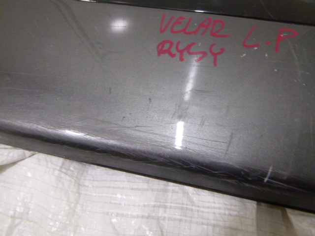 фото №6, Молдинг na левая дверь range rover velar l560