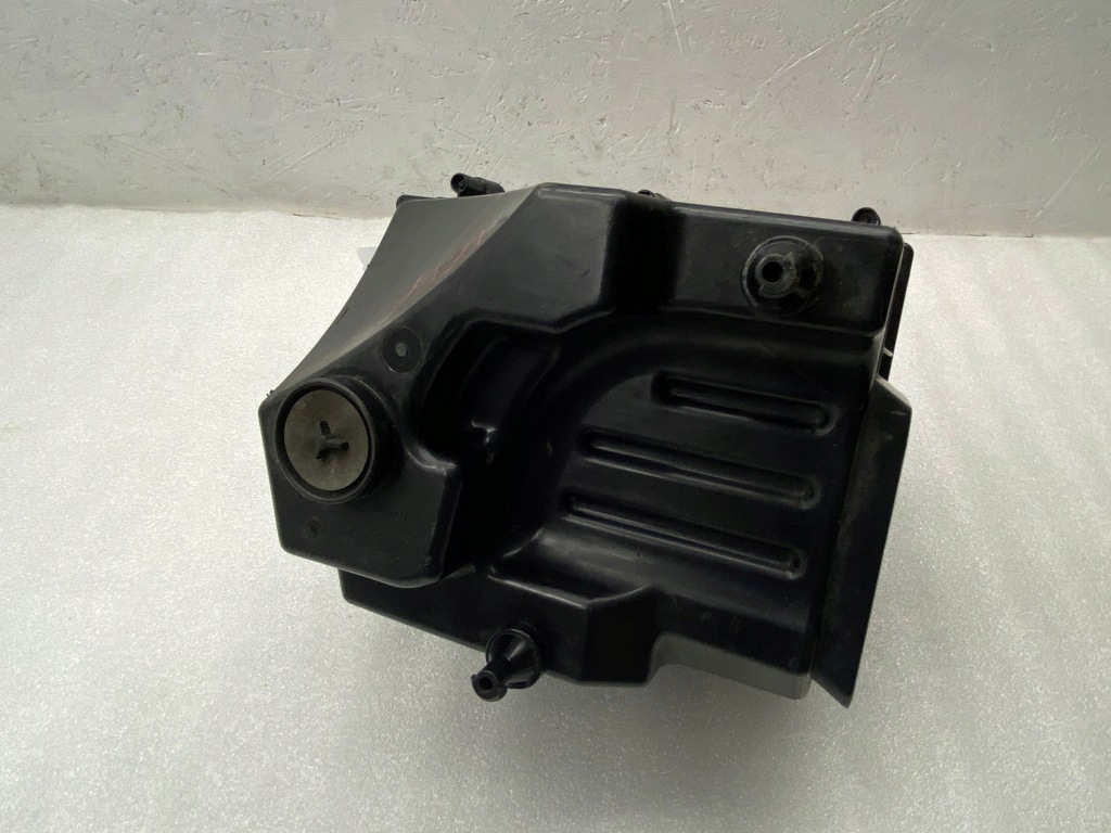 фото №6, Jaguar xe 2016 корпус фільтра повітря