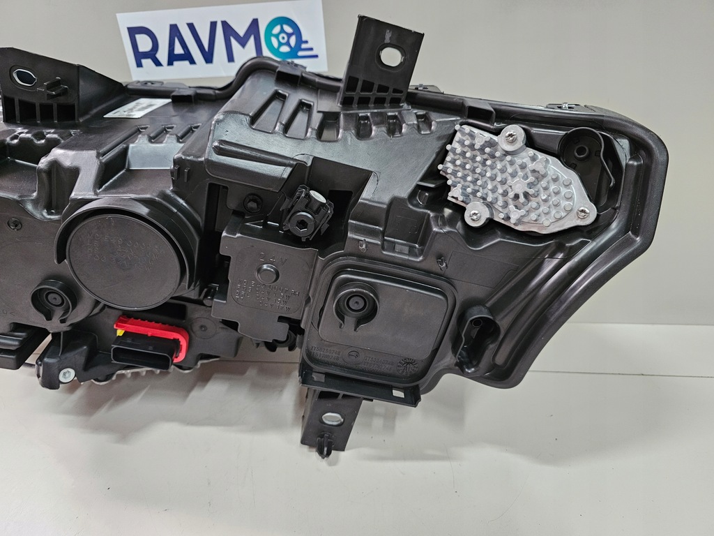 фото №12, Лампа передняя правая правый перед iveco stralis s-way full led 58029054830