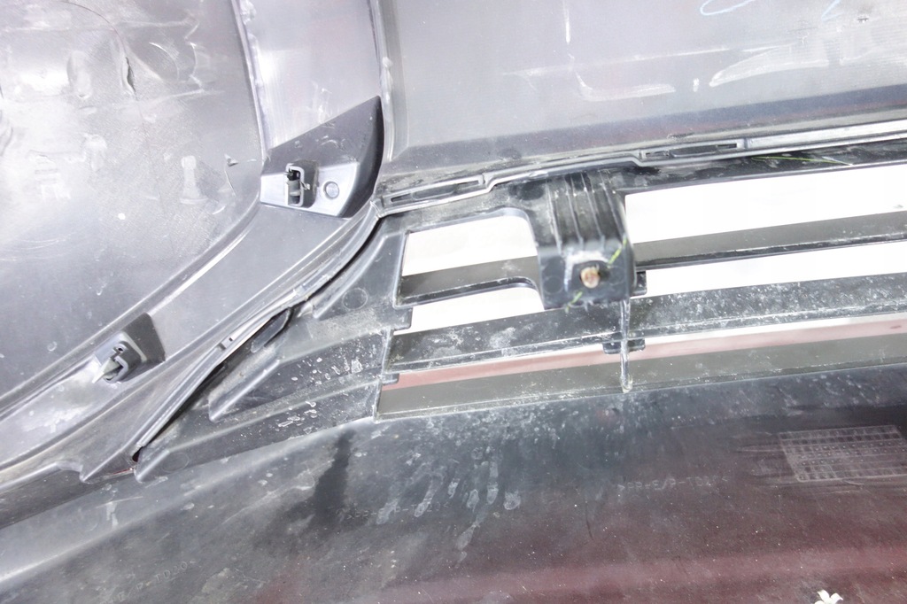 фото №11, Бампер перед mitsubishi space star ii lift 20 p19