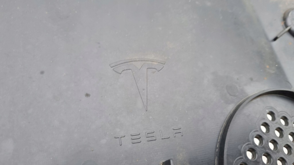Купити Захист плита pod бампер перед tesla model 3 2017 - 1084174-00-d